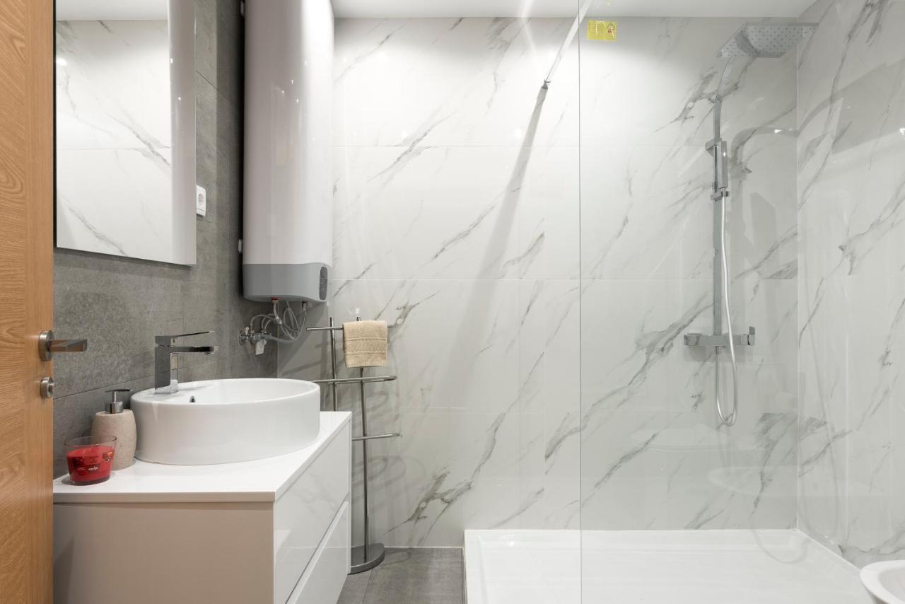 Appartement Miral Beachside 3 - By Hd *